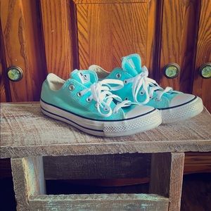 Converse - light blue
